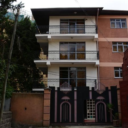 The Hive Guest House Adis Abeba Exterior foto