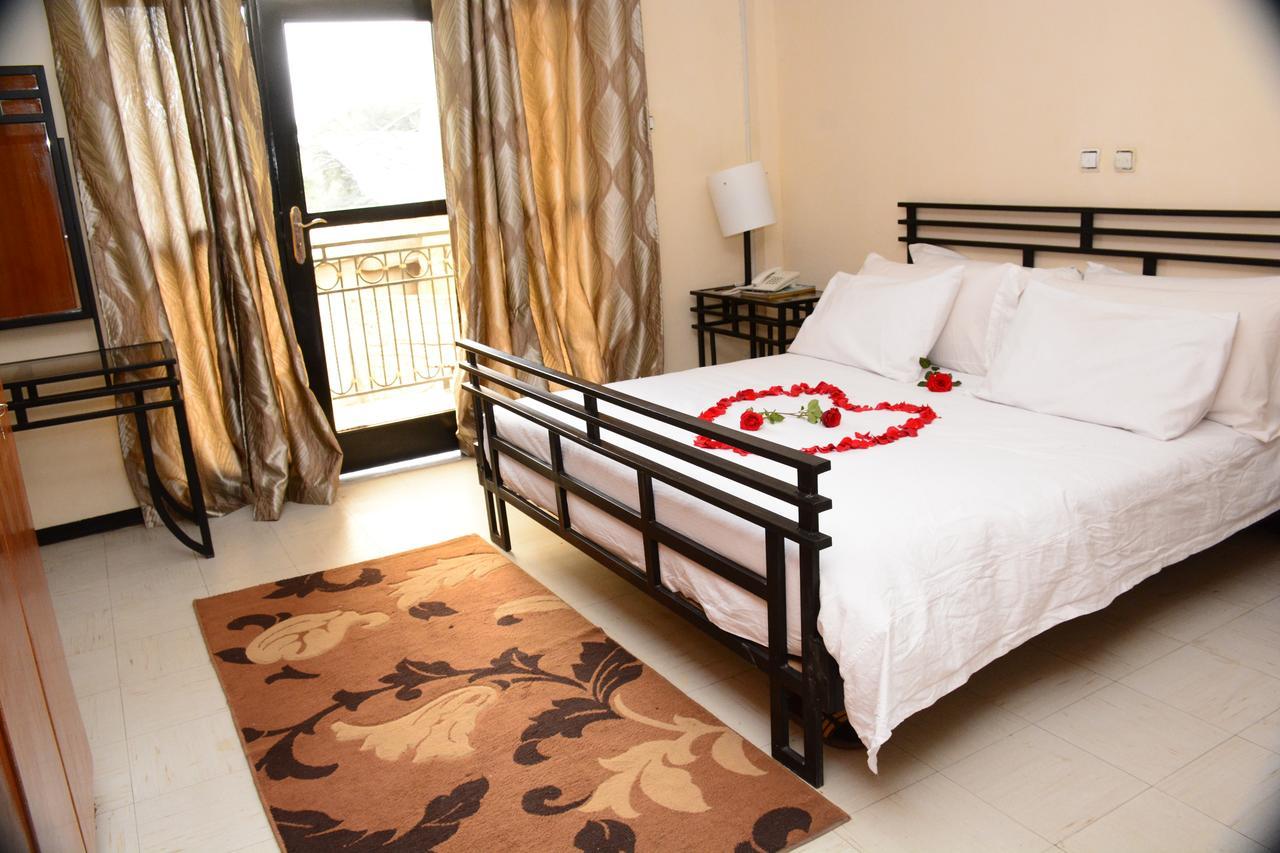 The Hive Guest House Adis Abeba Exterior foto